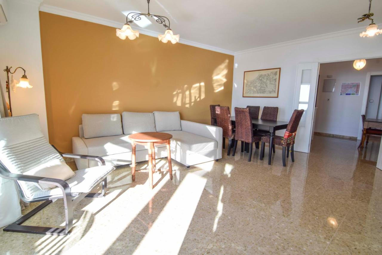 P&P Apartamentos Paseo Maritimo Pablo Ruiz Picasso Малага Екстериор снимка