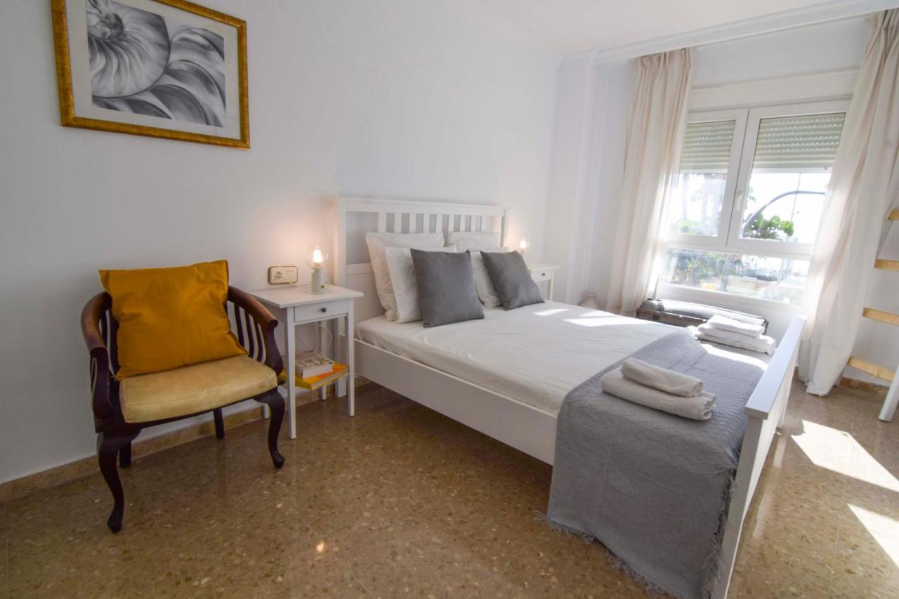 P&P Apartamentos Paseo Maritimo Pablo Ruiz Picasso Малага Екстериор снимка
