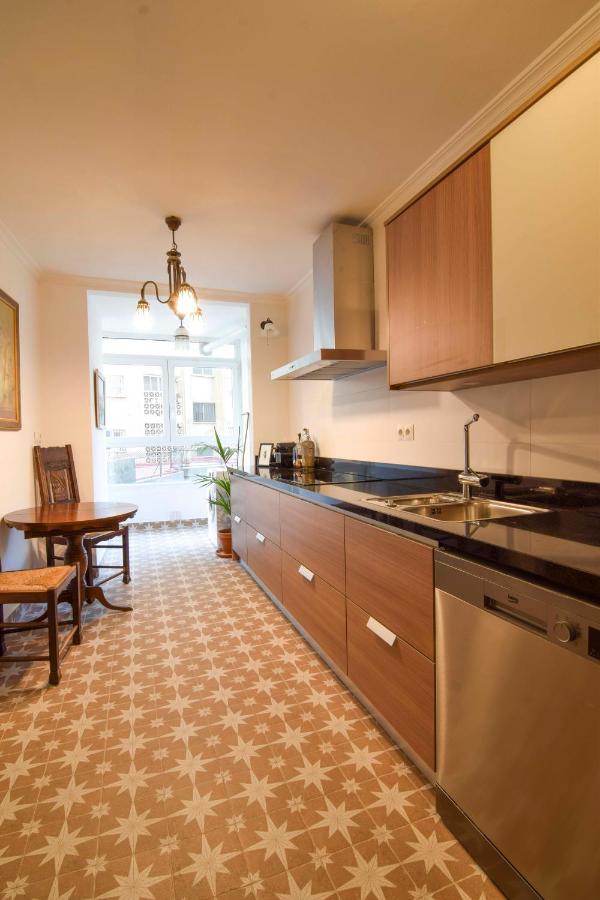 P&P Apartamentos Paseo Maritimo Pablo Ruiz Picasso Малага Екстериор снимка