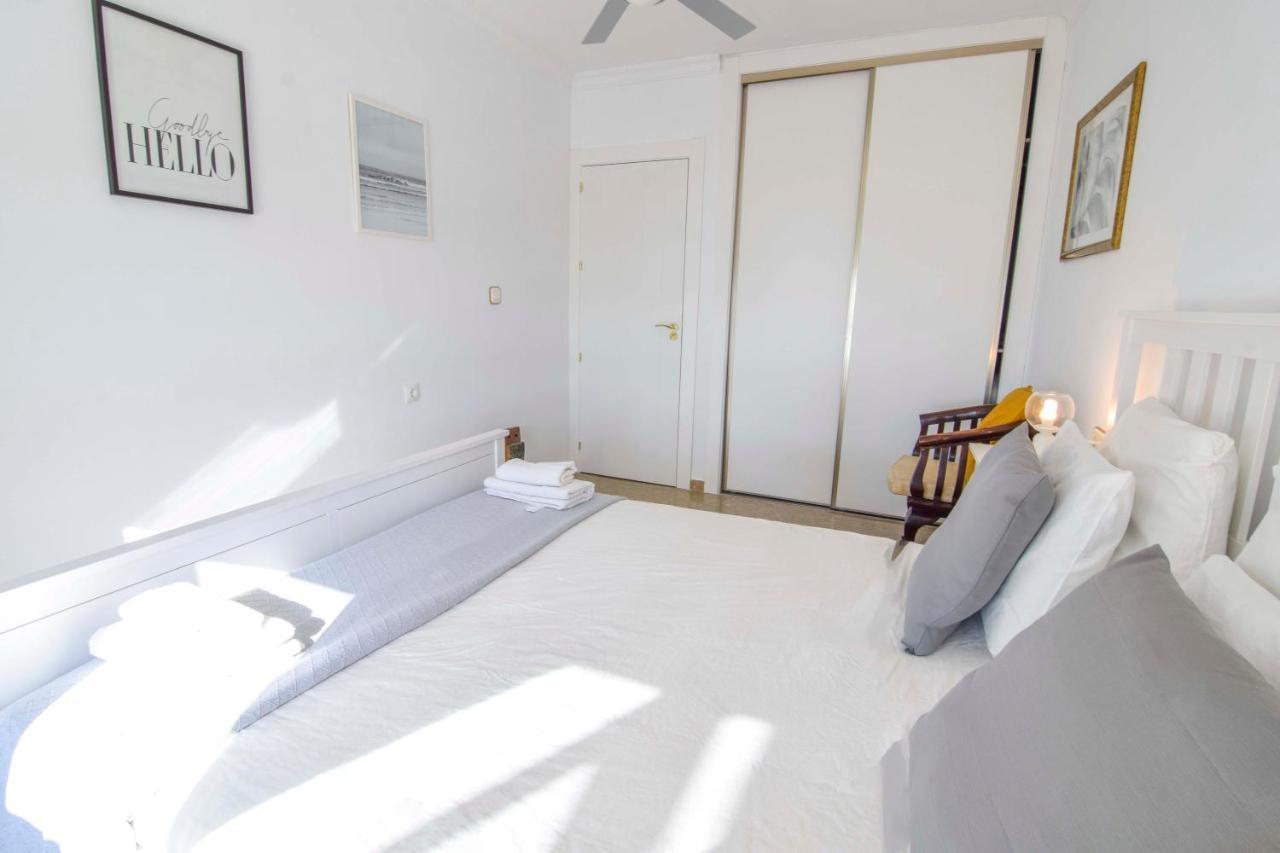 P&P Apartamentos Paseo Maritimo Pablo Ruiz Picasso Малага Екстериор снимка