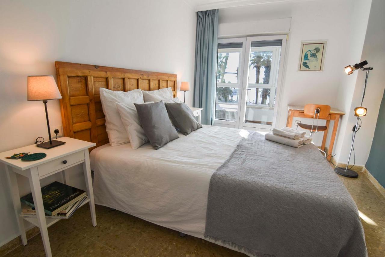 P&P Apartamentos Paseo Maritimo Pablo Ruiz Picasso Малага Екстериор снимка