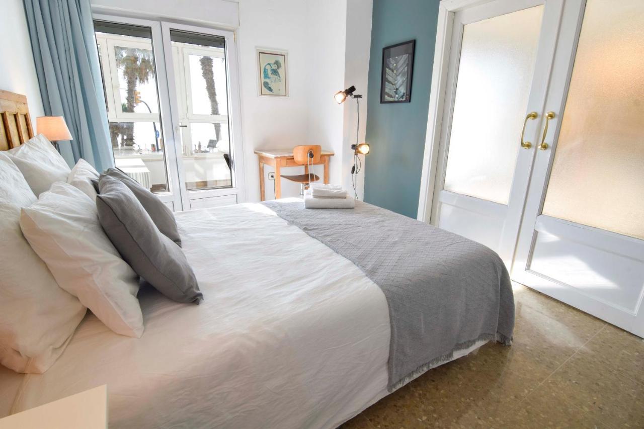 P&P Apartamentos Paseo Maritimo Pablo Ruiz Picasso Малага Екстериор снимка